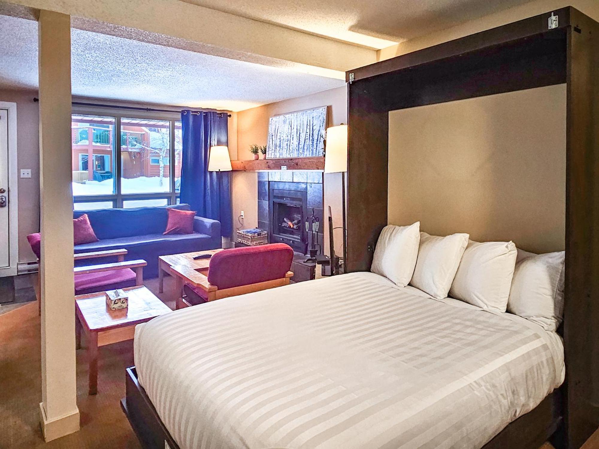 Horsethief Lodge By Stayin Panorama Rom bilde